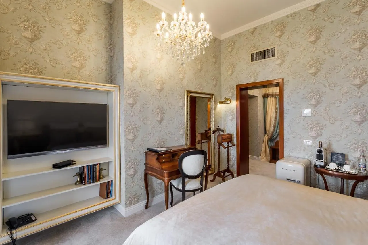 *****  Suter Palace Heritage Boutique Hotel Bukurešť Rumunsko