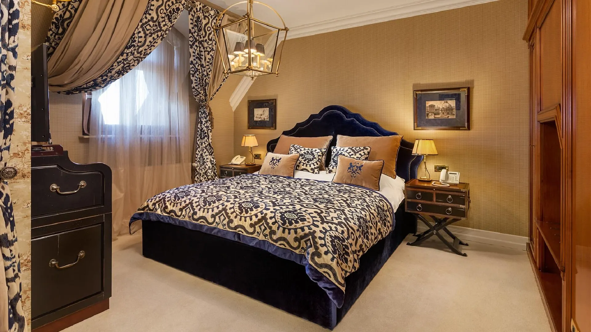 *****  Suter Palace Heritage Boutique Hotel Bukurešť Rumunsko