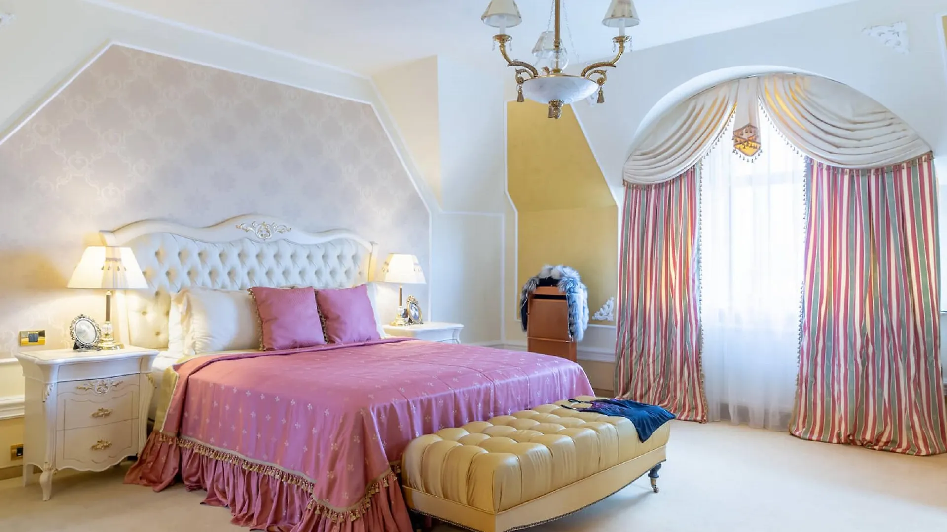 Suter Palace Heritage Boutique Hotel Bukurešť