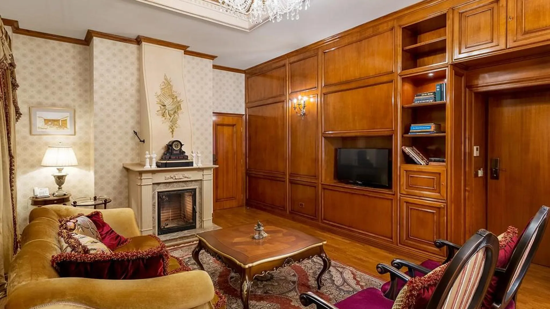Suter Palace Heritage Boutique Hotel Bucharest 5*,